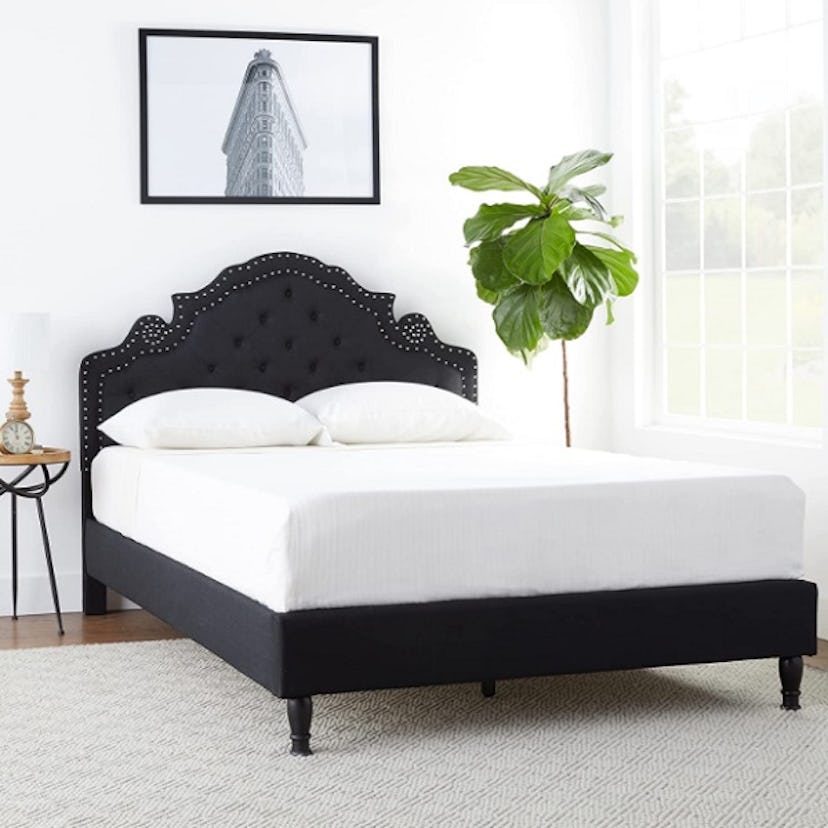 HomeLife Premiere Classics Platform Bed Frame