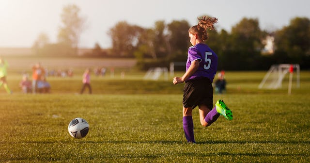 kids soccer cleats