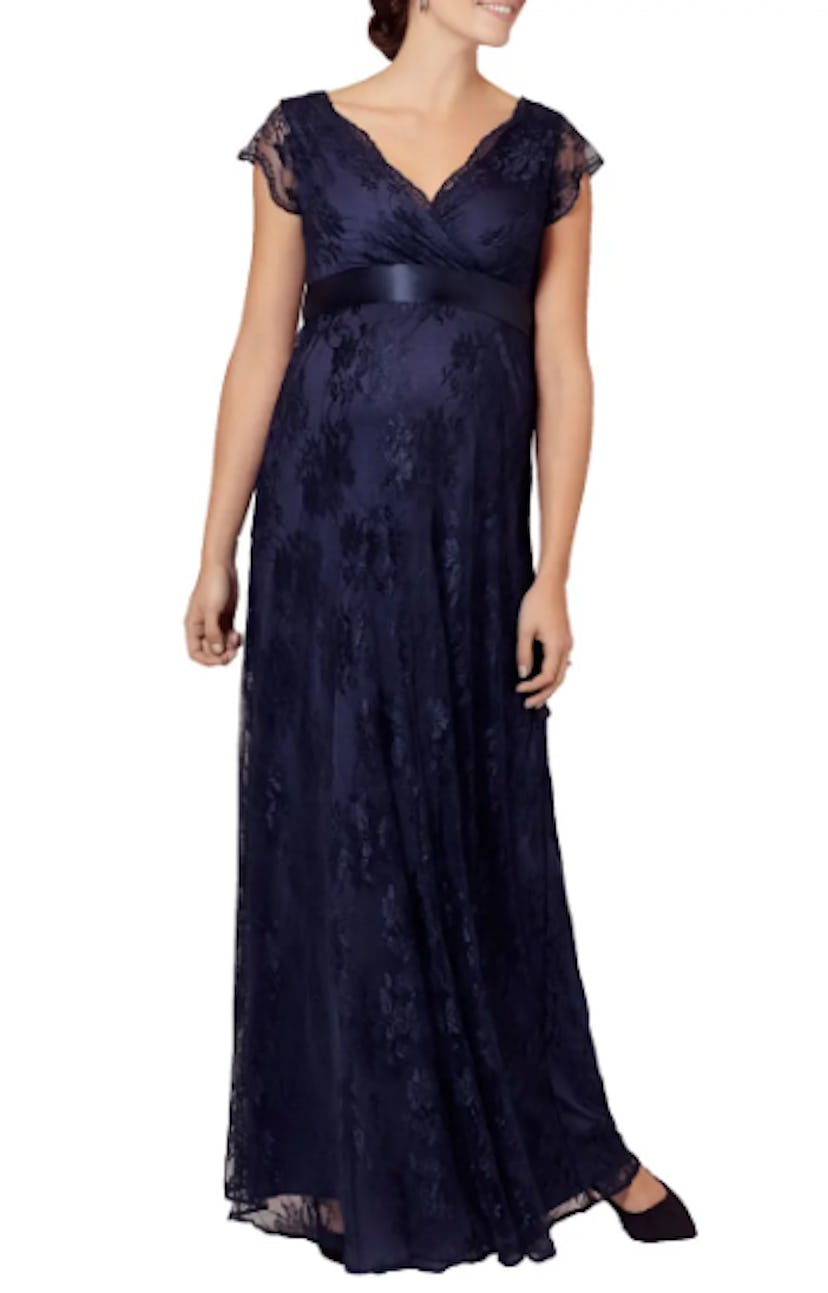 Eden Lace Maternity Gown