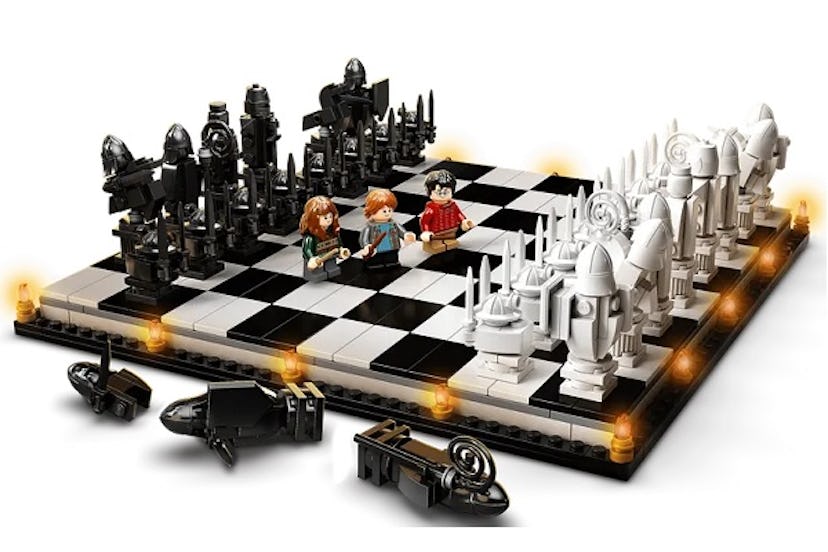 LEGO Harry Potter Wizard's Chess Set