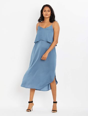 18 Best Nursing Dresses That Are Both Practical and Stylish AF