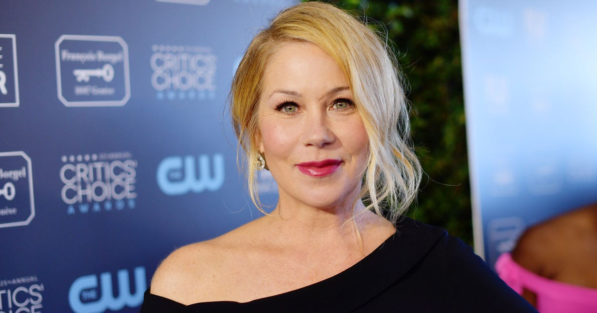 Christina Applegate Reveals She’s Been Diagnosed With Multiple Sclerosis