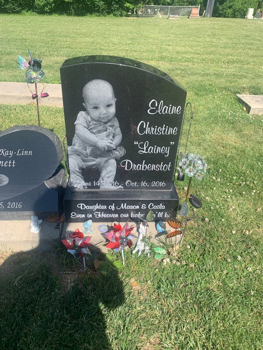 Caila Smith's late baby's grave
