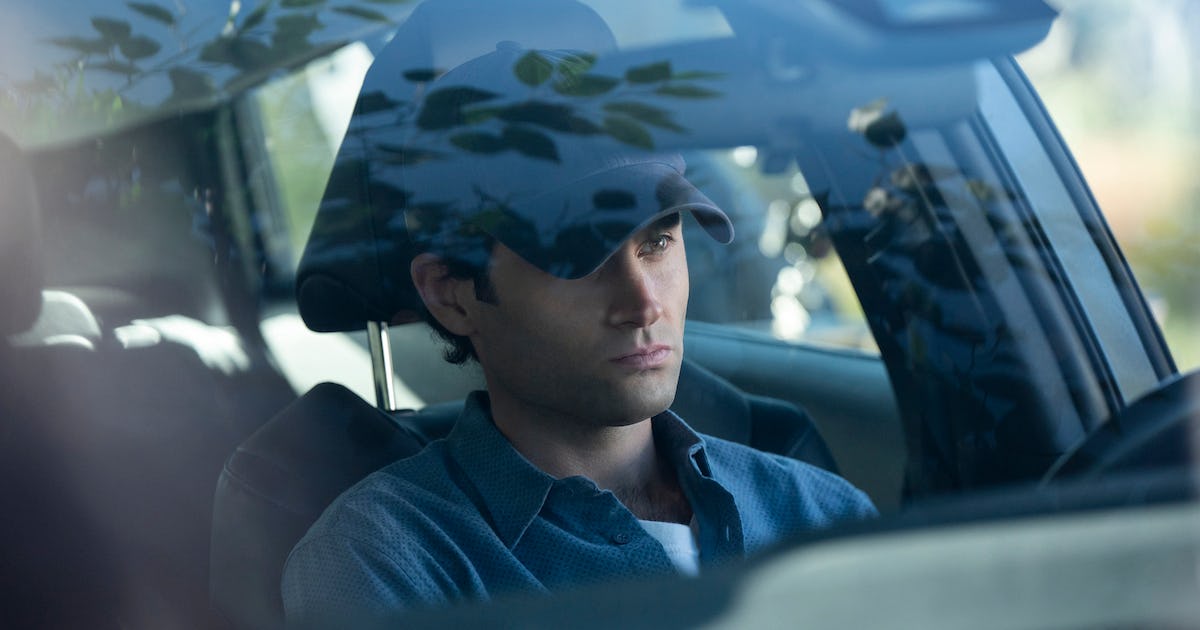 Joe goldberg narrates tiktoks penn badgley netflix