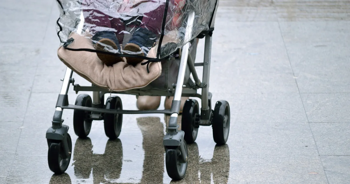 The Best Stroller Covers That’ll Keep Your Kid Dry And Warm