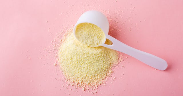 A spoon of the Similac 60/40 that was recalled due to an infant death