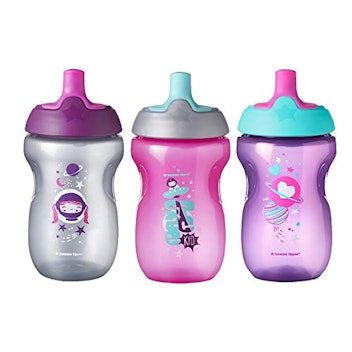 Transitioning Your Toddler from a Bottle to a Sippy Cup
