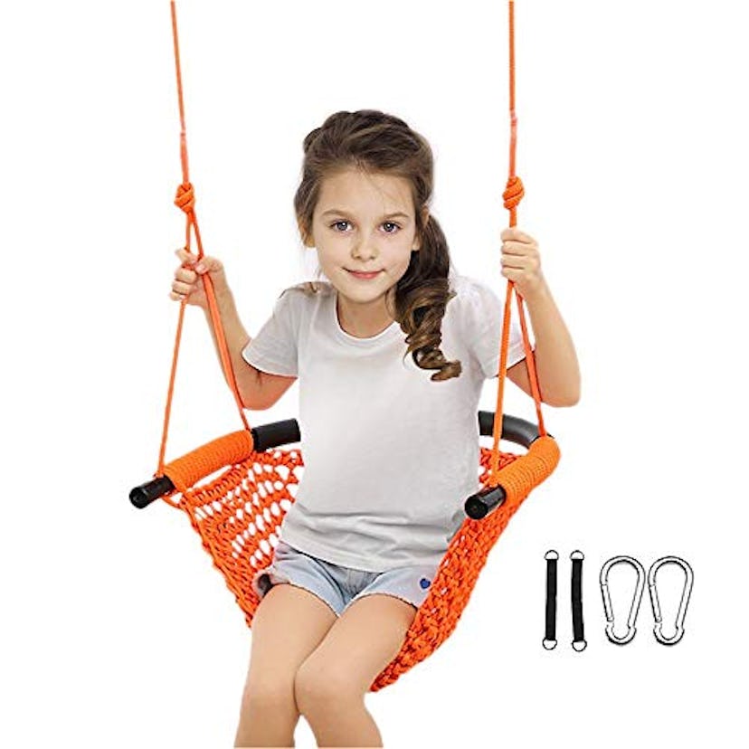 10 Awesome Swing Chairs That Kids Would Love Hanging In All Day Long