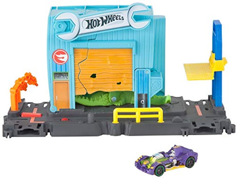 HOT WHEELS CITY GATOR GARAGE ATTACK Play Set