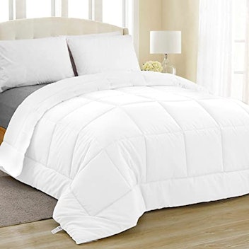 Equinox All-Season White Quilted Comforter 