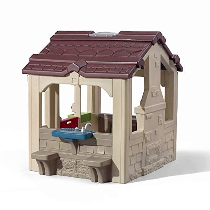 Step2 Charming Cottage Kids Playhouse