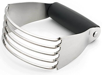 Spring Chef Professional Pastry Cutter with Heavy Duty Stainless Steel Blades
