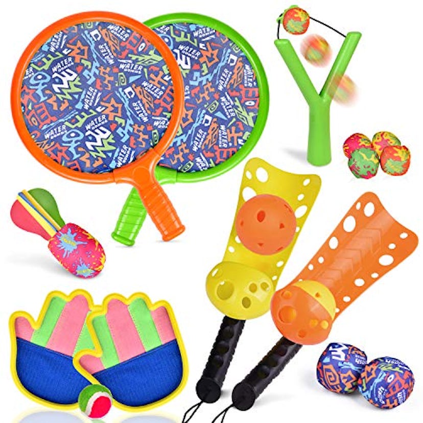 FUN LITTLE TOYS 17-Piece Outdoor Games Set