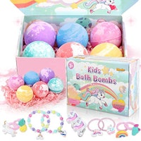 Minne Baby Unicorn Organic Bath Bombs with Toys Inside