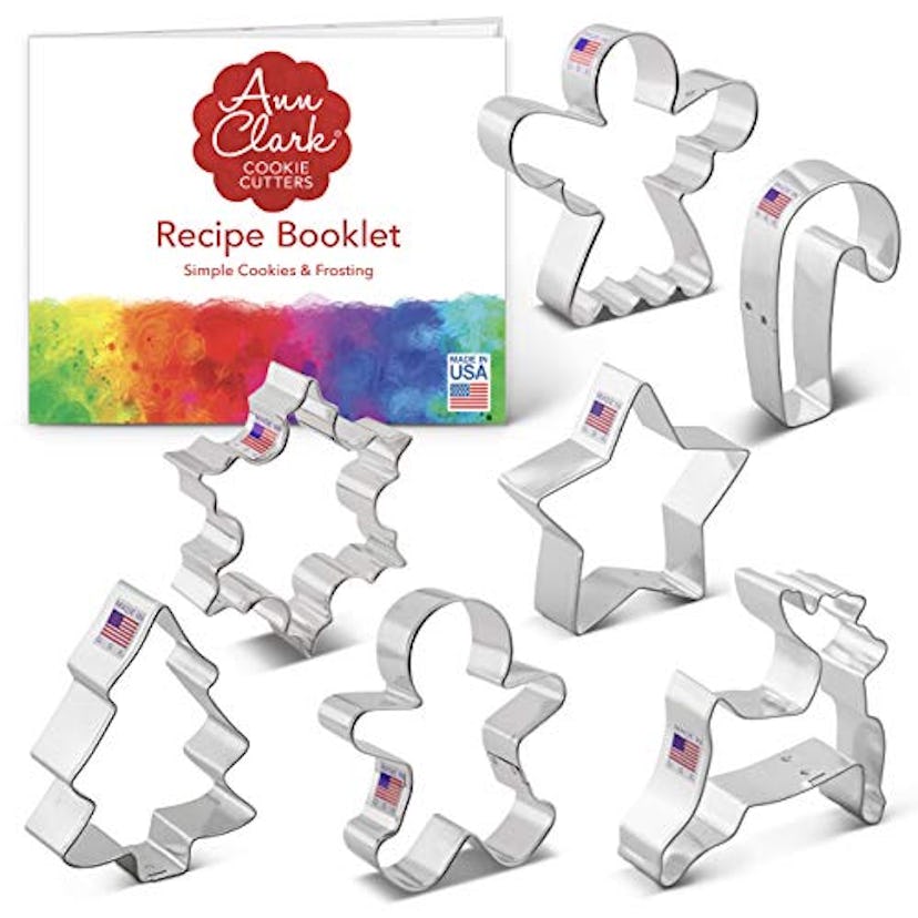 Ann Clark Cookie Cutters 7-Piece Christmas Cookie Cutter Set with Recipe Booklet