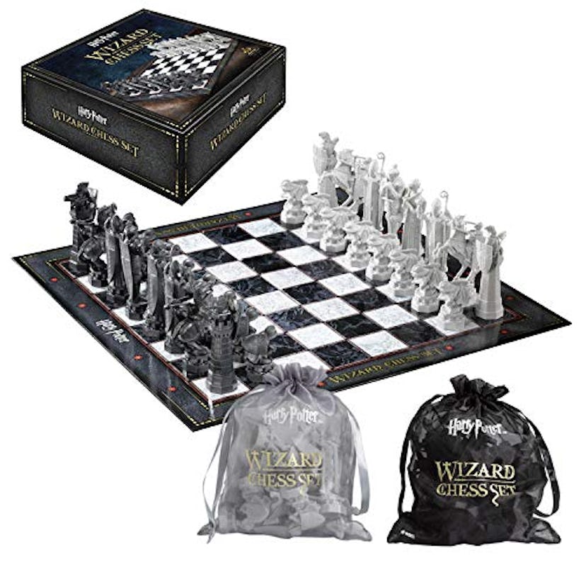 The Noble Collection Harry Potter Wizard Chess Set