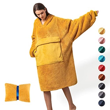 Gosiz Oversized Hoodie Blanket