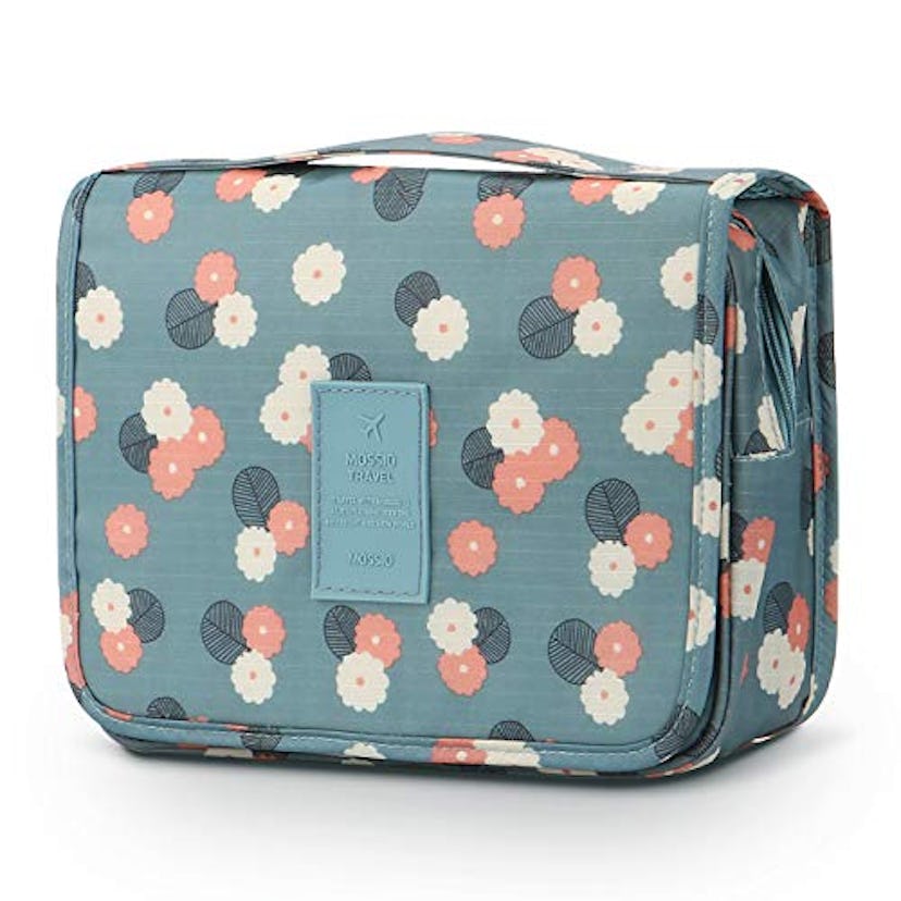 Mossio Hanging Toiletry Bag