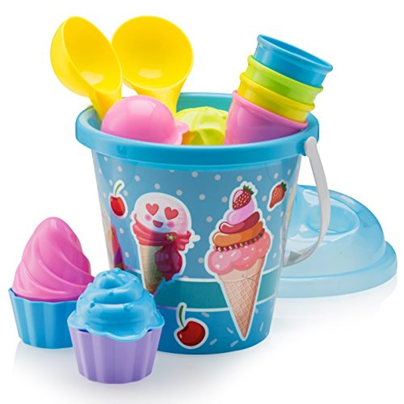Top Race Ice Cream Cone Beach Toy Set  