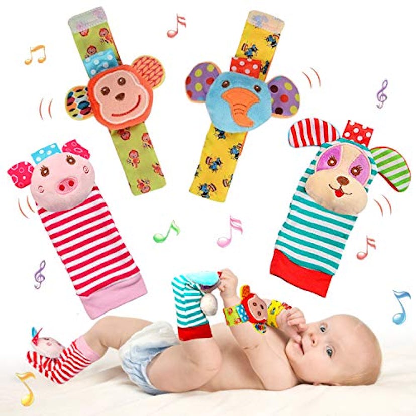 SSK Soft Baby Wrist Rattle Foot Finder Socks Set