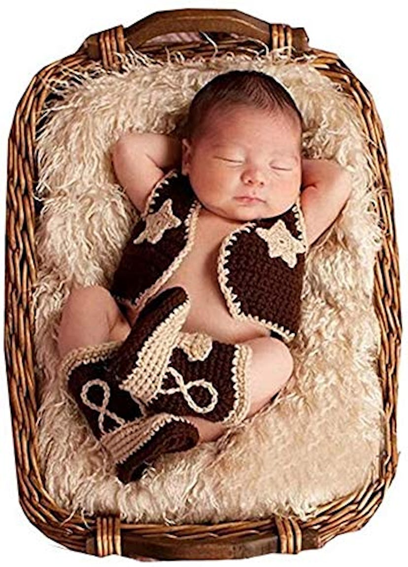 Pinbo Newborn  Crochet Knitted Cowboy Vest &  Shoes