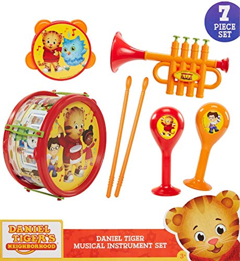 Daniel Tiger's Neighborhood Musical Instruments 7 Piece Play Set