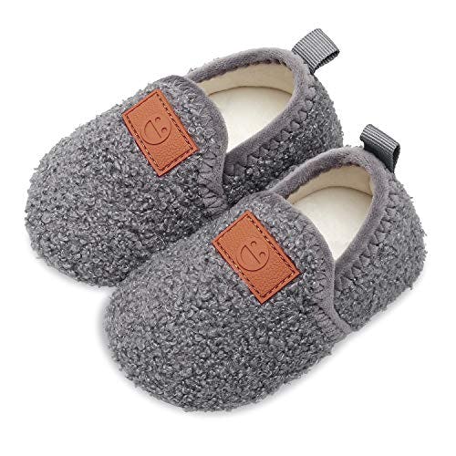 Best baby best sale slippers with grips