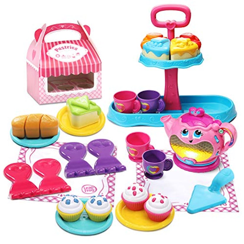 LeapFrog Sweet Treats Musical Deluxe Tea Set 