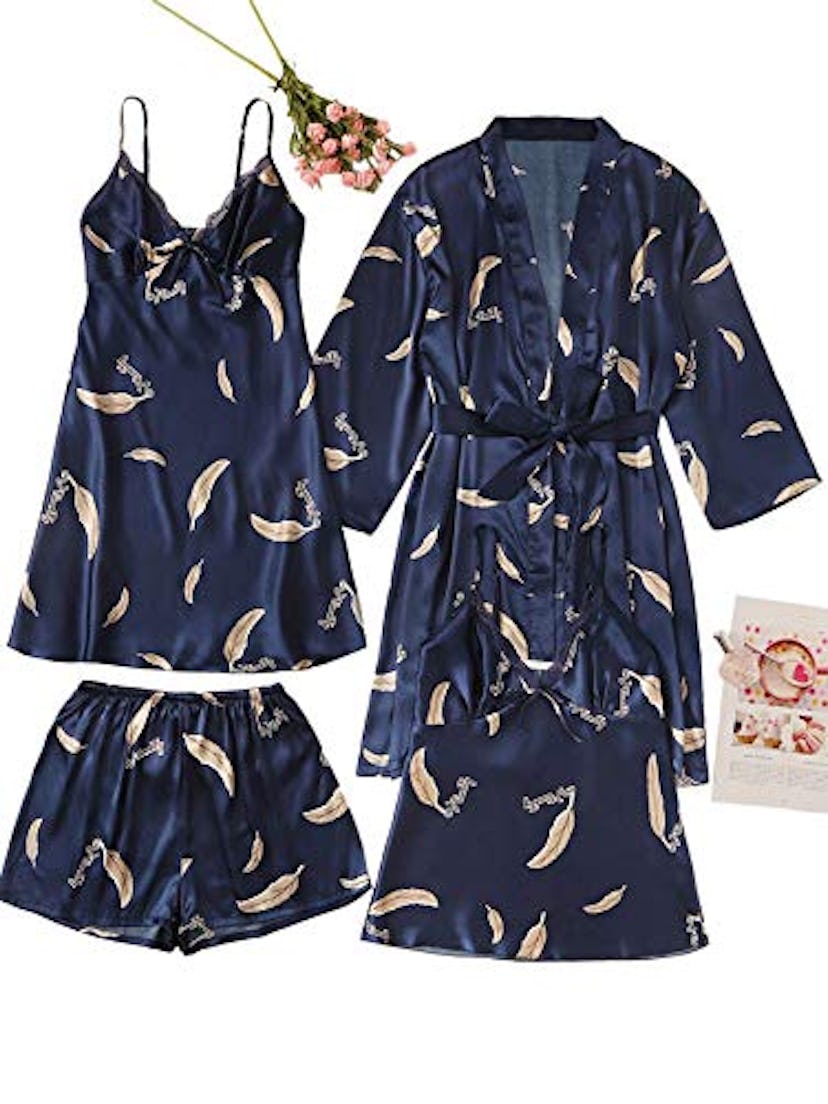 WDIRARA Satin Robe and Pajama Set