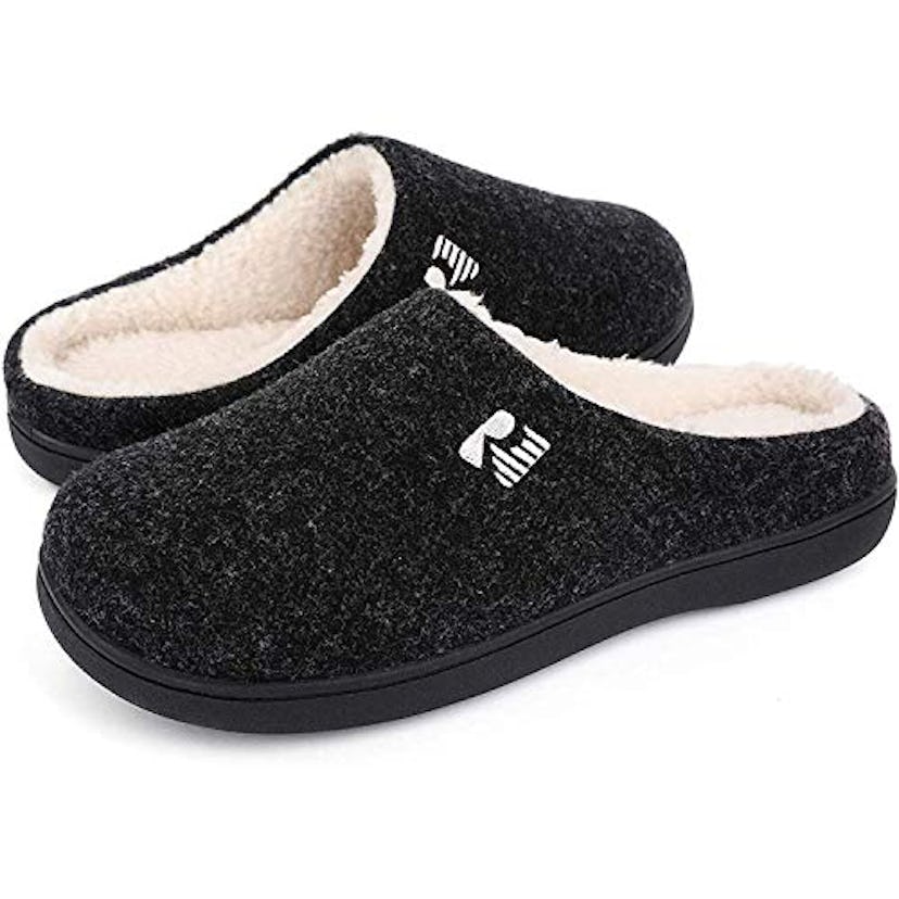 Rockdove Memory Foam Slippers