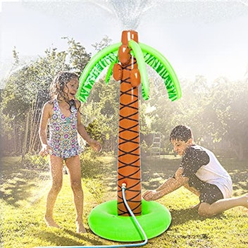 Neilyoshop Inflatable Palm Tree Yard Sprinkler