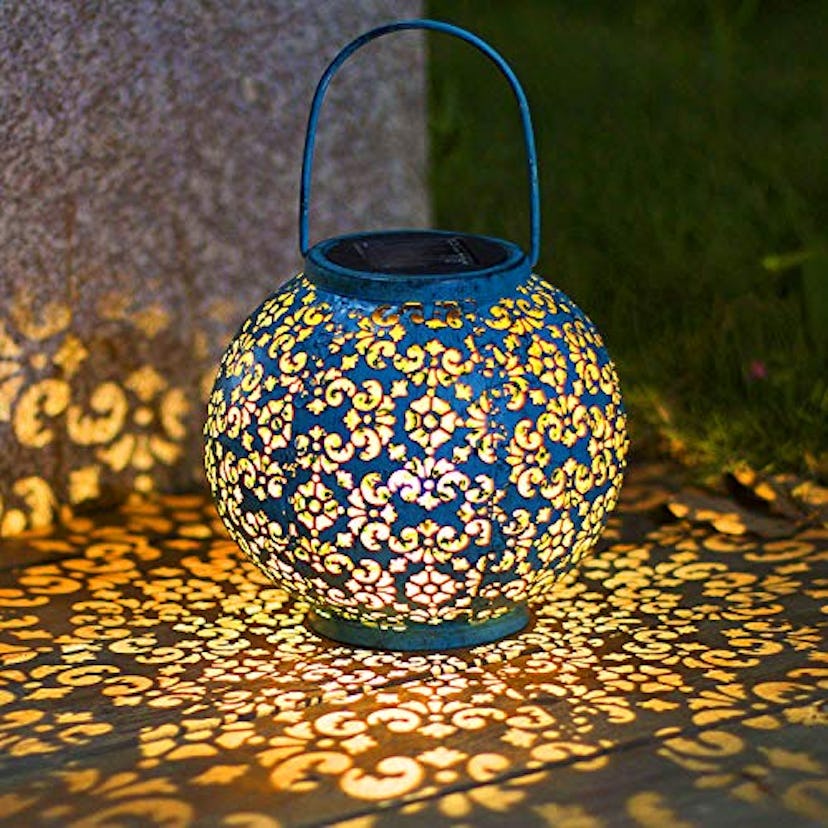 Homeimpro Solar LED Outdoor Lantern