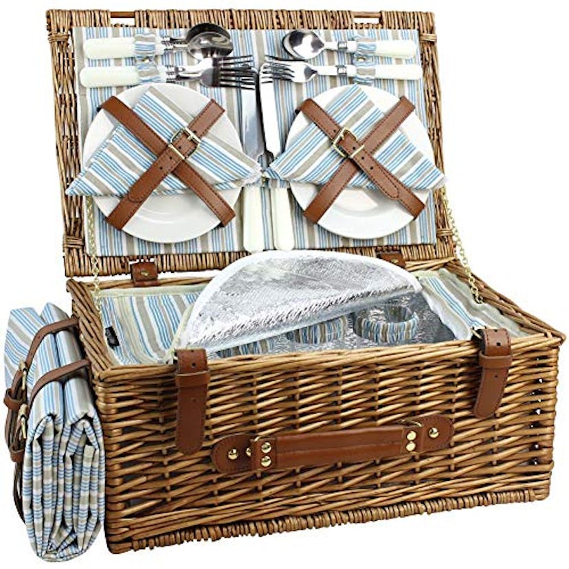 HappyPicnic Wicker Picnic Basket Set for 4