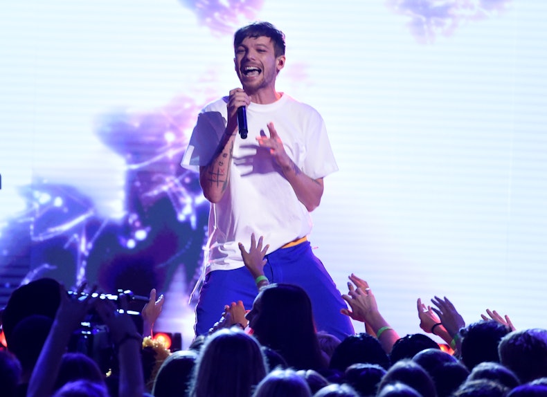 Who Is &quot;Just Like You&quot; About? Louis Tomlinson Teases New Single On Twitter