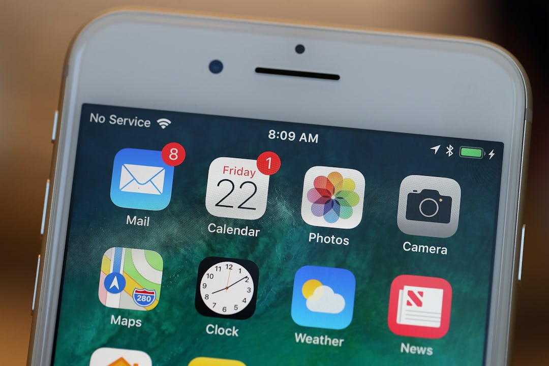 How To Turn On Emergency SOS In iOS 11, Because The New Feature Could
