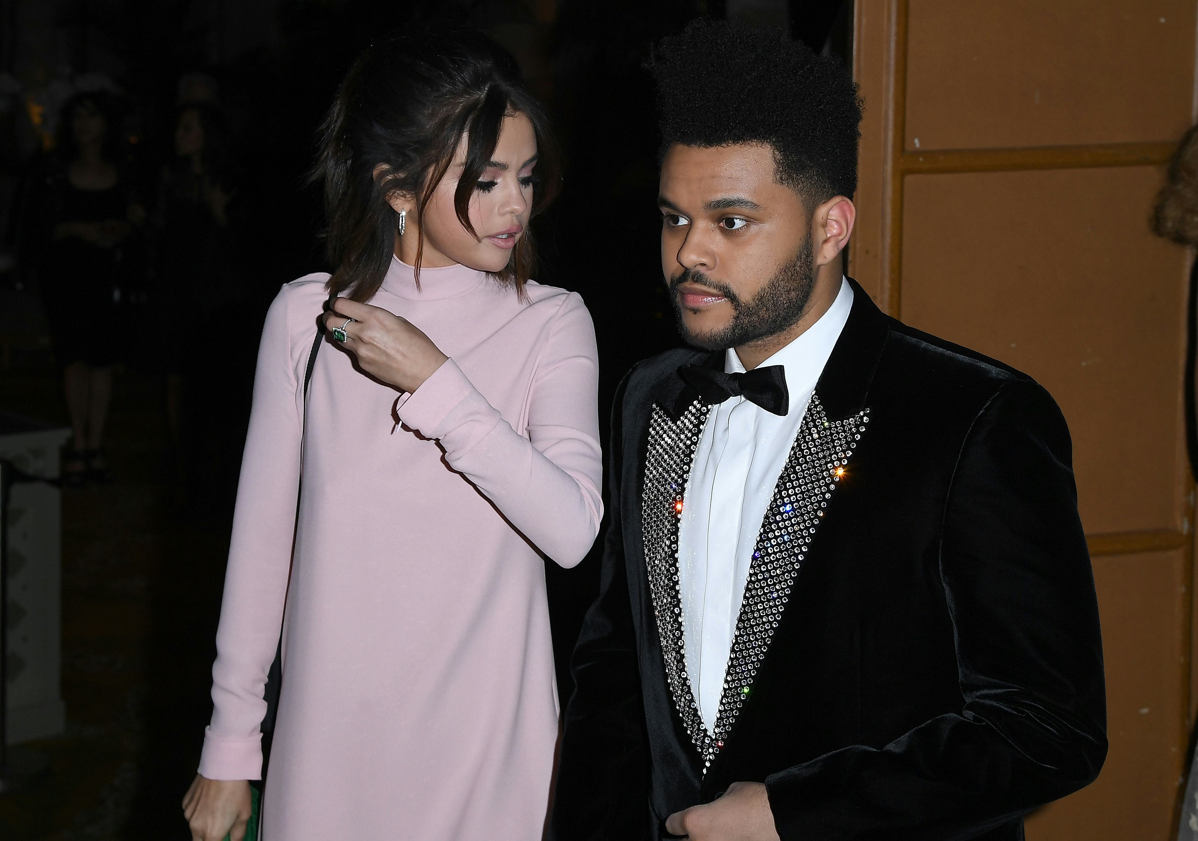 5 Signs Selena Gomez & The Weeknd Were Gonna Break Up, According To An ...