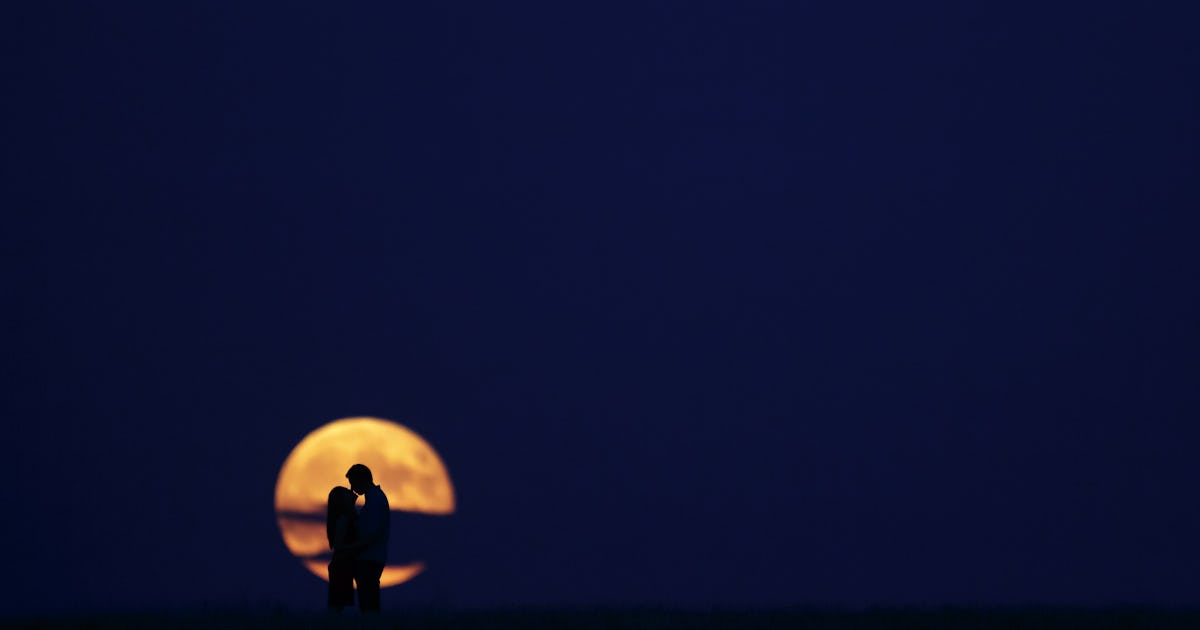 12 Harvest Moon Quotes That Will Help You Celebrate October S Celestial Event 12 Harvest Moon Quotes That Will Help You Celebrate October S Celestial Event