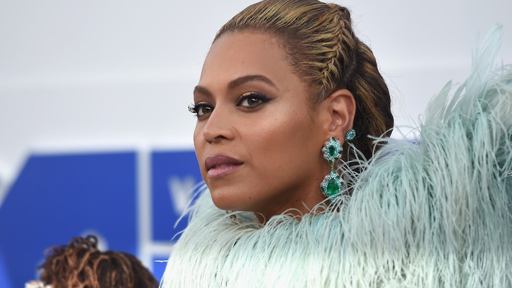 Photos Of Beyonce At Serena Williams Wedding Have Us Floored