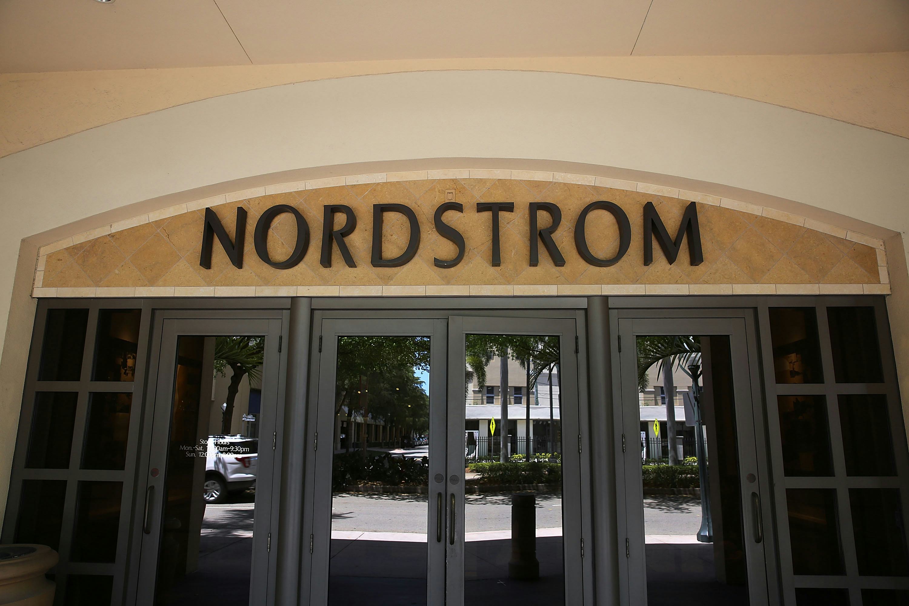 What To Buy At Nordstrom's Black Friday 2017 Sale