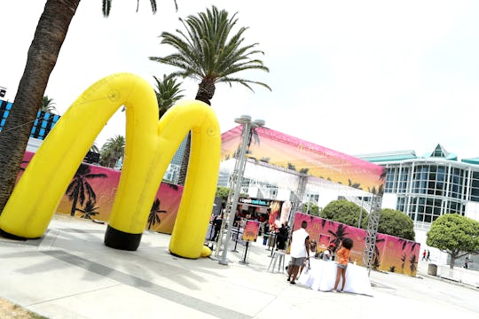 Fast food places to eat near me open 9 Fast Food Restaurants Open On Christmas Day
