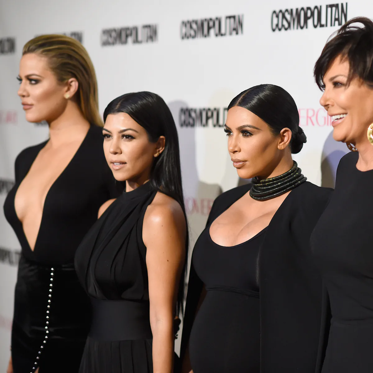 365 Things The Kardashians Did In 2017, Because We're Always Keeping Up 365 Things The Kardashians Did In 2017, Because We're Always Keeping Up