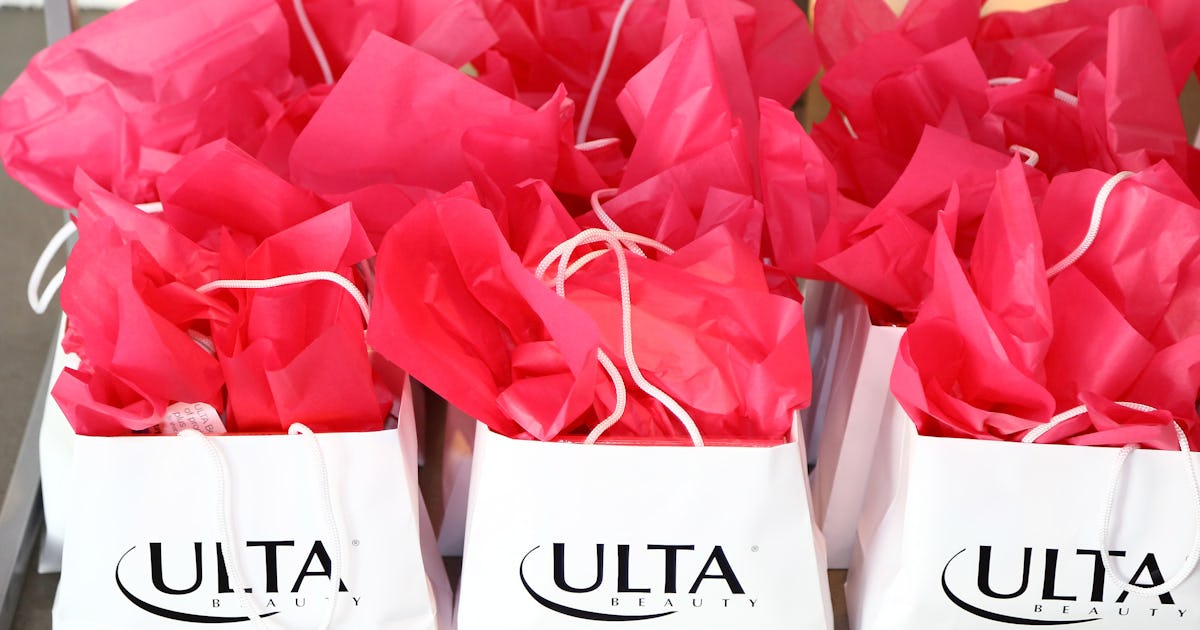What Is Ulta S Holiday Beauty Blitz The 25 Days Of Savings Starts With A Fan Favorite Brand Ulta Holiday Blitz 2022