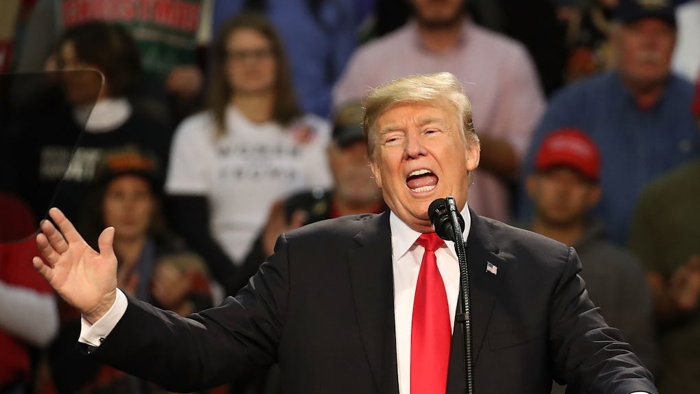 6 Donald Trump Memes That Made 2017 Actually Bearable