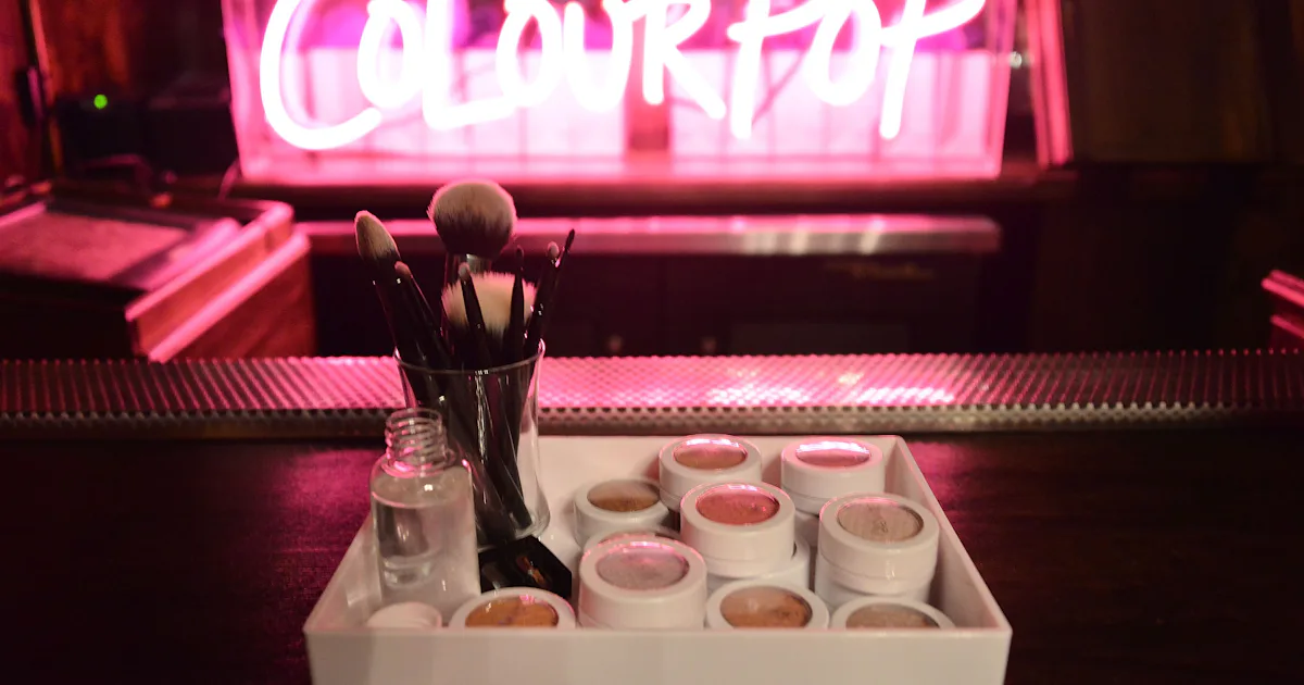 Color Pop Bazaar Colourpop Is Having Its Biggest Sale EVER Right Now & It Includes Free ...