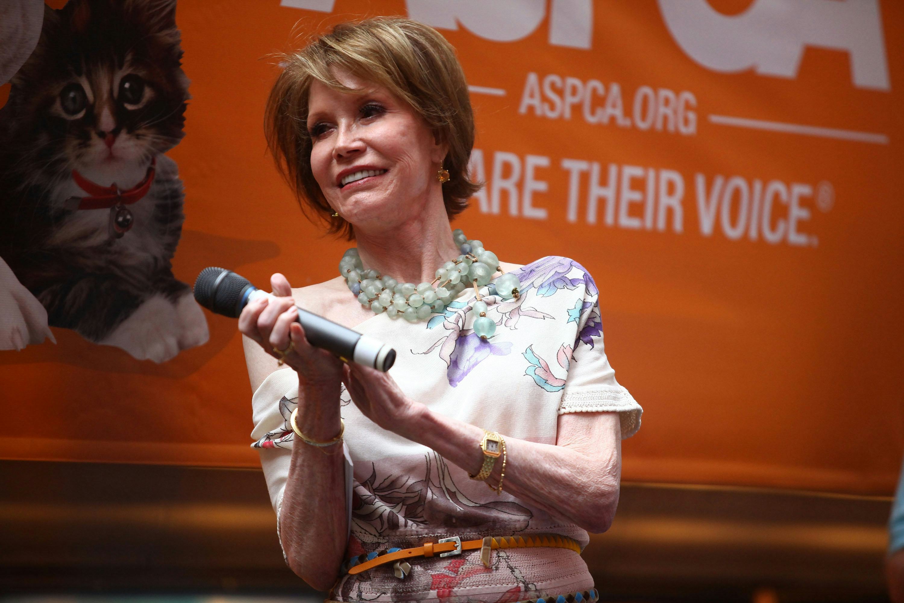 Do The 2018 Golden Globes Have An In Memoriam Segment? The Stars We