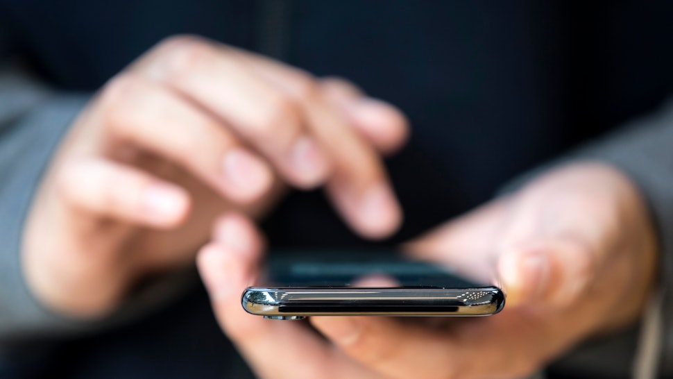 What To Do If Your iPhone Keeps Shutting Off Repeatedly