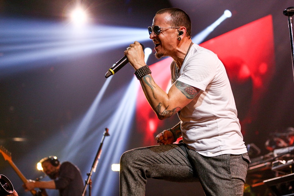 Chester Bennington S Legacy Is In What Linkin Park S Music Did For Teens Like Me - linkin park somewhere i belong roblox id