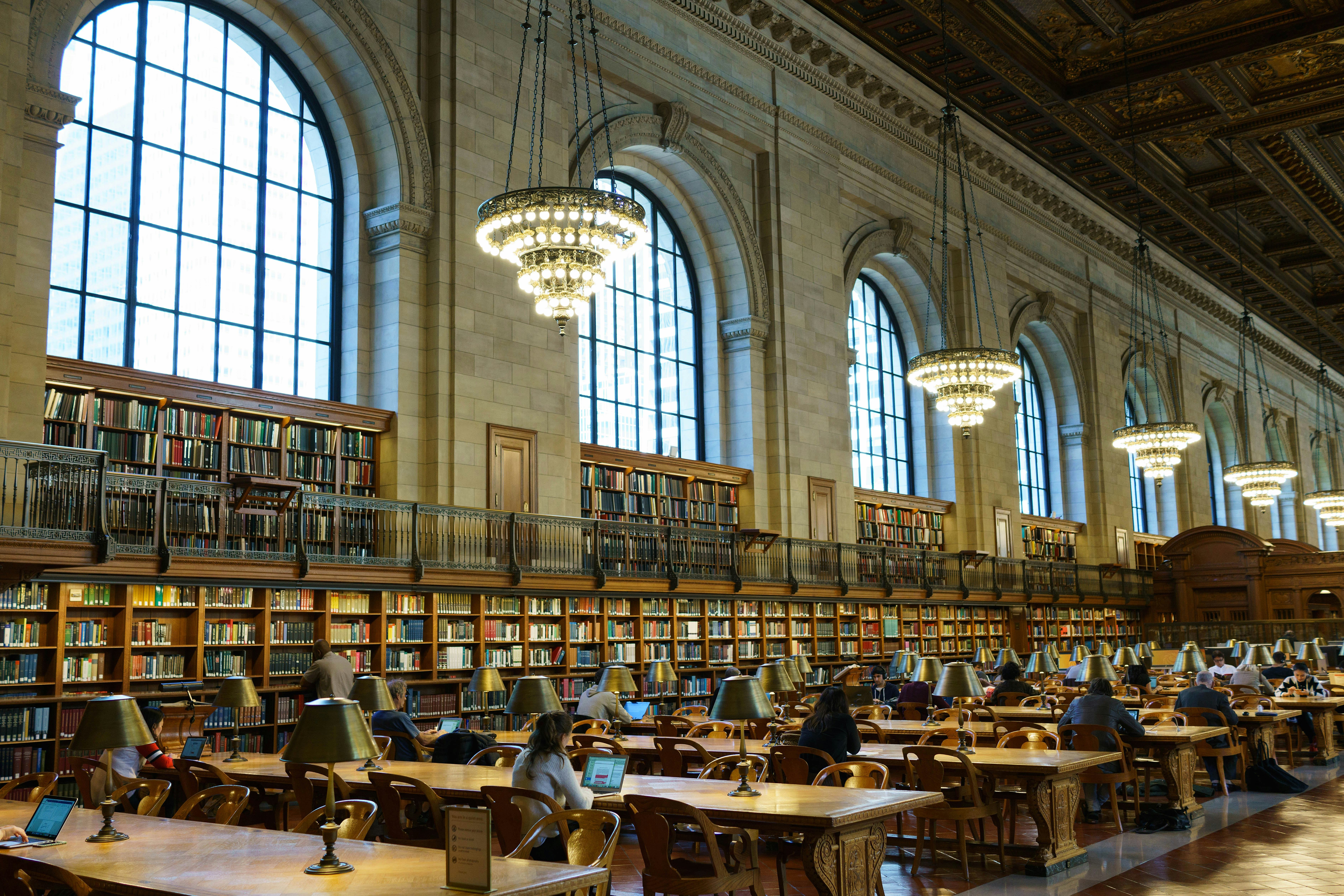 10 Gorgeous Libraries From Around The World That Every Book-Lover ...