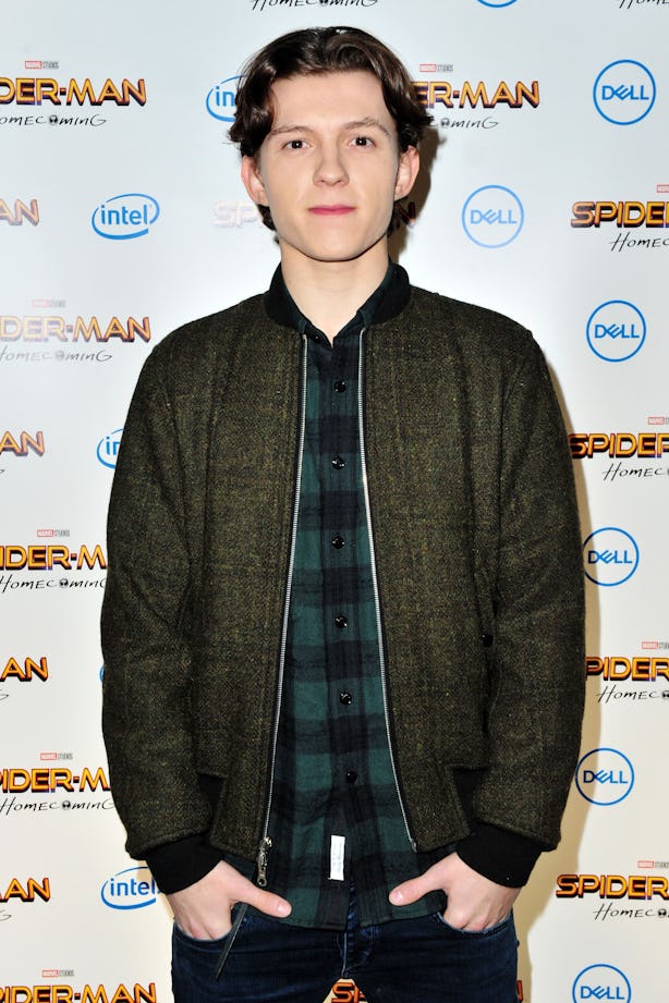 Is Tom Holland Single? Fans Are Wondering About The 'Spider-Man ...