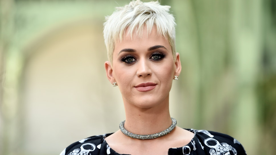 Here S The Real Reason Katy Perry Got That Pixie Cut According To